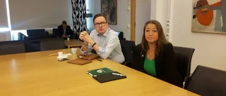 Politikernas löner sänks