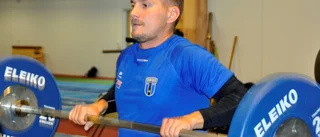 Missade debuten efter duscholycka