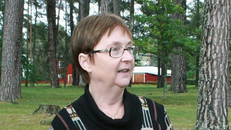 Besviken. Ingrid Bergman, ordförande i Föreningen för myggbekämpning, är mycket besviken över att varken miljödepartementet eller Naturvårdsverket hörsammat inbjudan till onsdagskvällens myggseminarium i Gysinge.