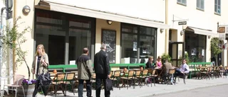 Gårdsfest på Pub 19 flyttar in