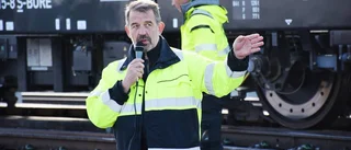 Svaret: Bygg bättre vägar