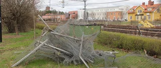 Byte av banvallsstaket