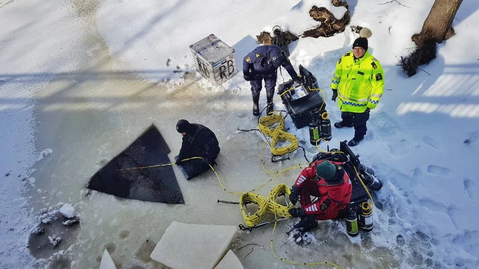 Under torsdagen forsatte polisen att dyka i Fyrisån.