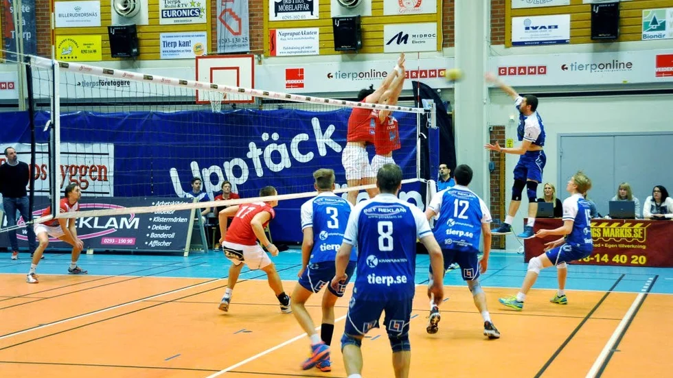 Smash! Tierp slog Södertelge med klara 3–0.