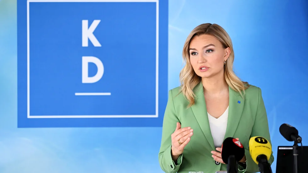 "Vi vill förstärka polisens möjligheter att agera mot brottsligheten. Ebba har initierat denna debatt – en debatt som är viktig" skriver Kristdemokraterna i Motala.