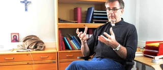 Anders Ekhem vill knyta band genom Gnesta – får fast tjänst: "Religionen bär på de eviga frågorna"