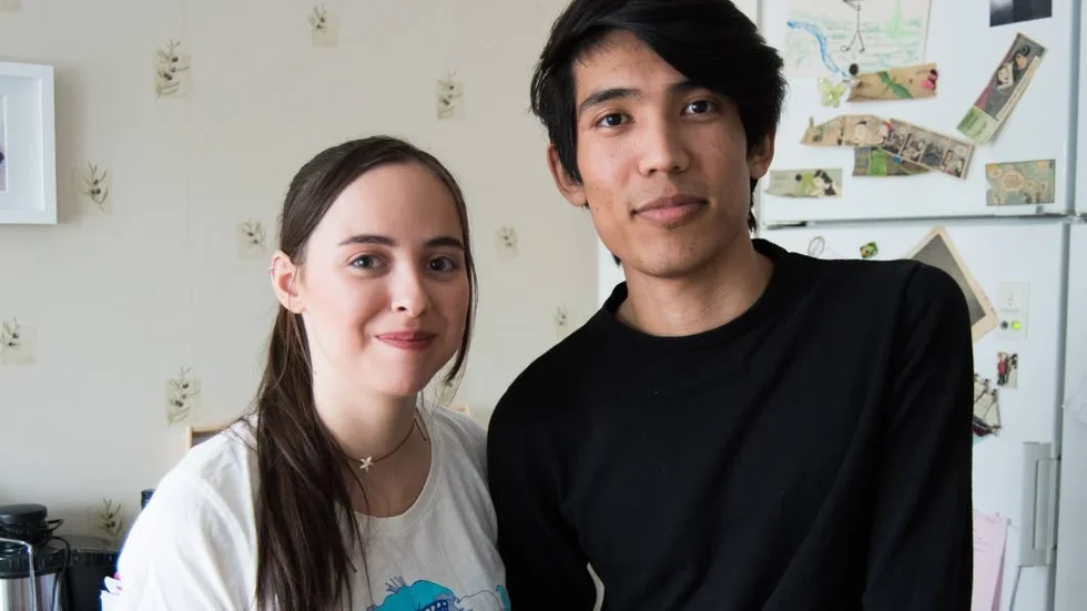 Maiara Karlsson Alves Dias och Younes Hassani gläds åt att Centern har ställt sig bakom lagförslaget om en ny gymnasielag för ensamkommande.