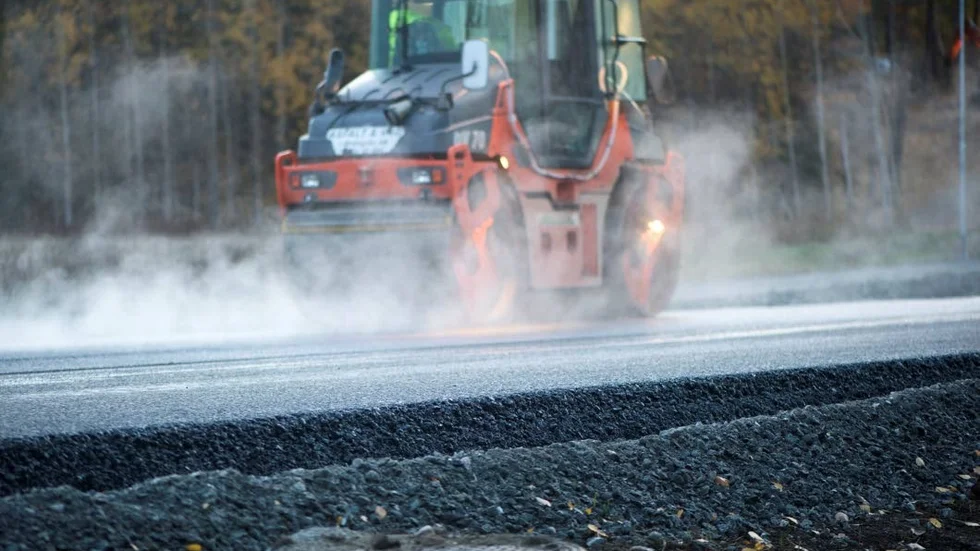 Asfaltsläggningen startar omkring den 12 september och framkomligheten blir begränsad på felera gator i Enköping.
