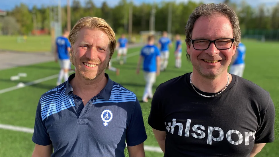 Mathias Andersson och Leif Eriksson kommer att stötta Kisas nya tränarduo Alberis da Silva och Björn Blomberg. 
