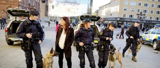 Polisprotest på Stora Torget