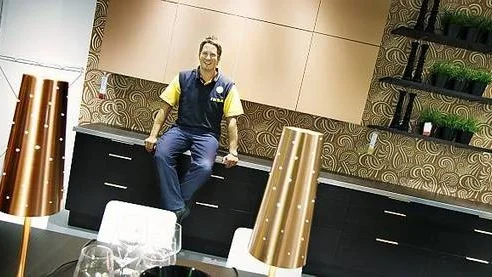Freddy Johansson på Ikea i Uppsala menar att trenden är du och att alla trender är rätt i höst.