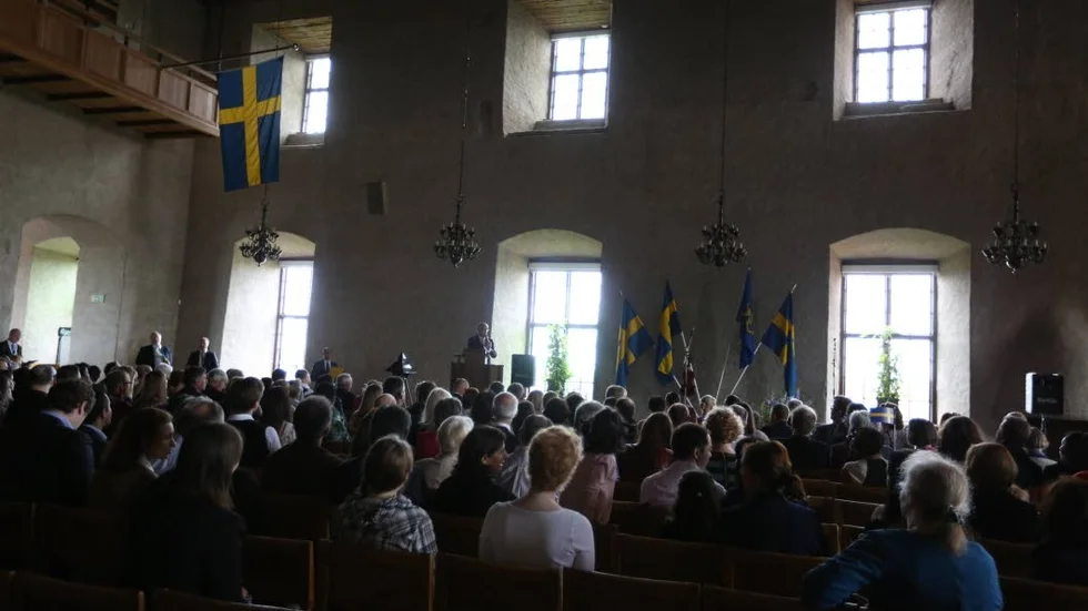 Mörklagt slott. Uppsala slott var en av de byggnader som blev strömlös på lördagsförmiddagen. Där pågick en ceremoni för nya svenska medborgare.