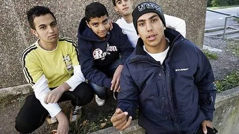 Ahmed Walid, Ahmad Khalid, Rami Younes och Hassan El-Nabelsi. Läkare, biljardtränare, fotbollsproffs och snickare är deras drömyrken.