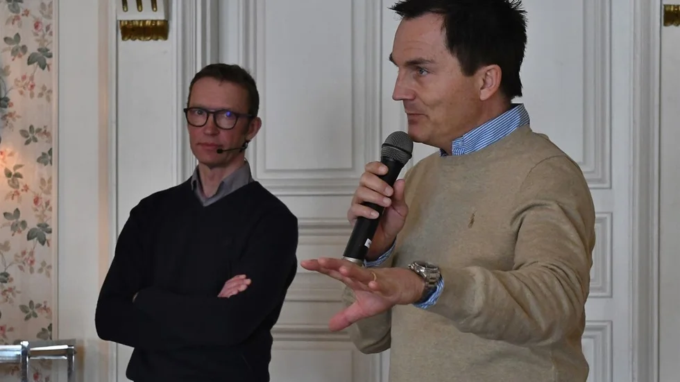 Jan Edvardsson, Vimmerby Innebandy och Marcus Samuelsson, Vimmerby Hockey representerade den nyss bildade Föreningsalliansen och presenterade sina visioner och idéer kring en ny multiarena vid måndagens Rotarylunch.