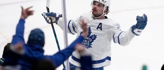Matthews satte rekordmål för Toronto i Dallas