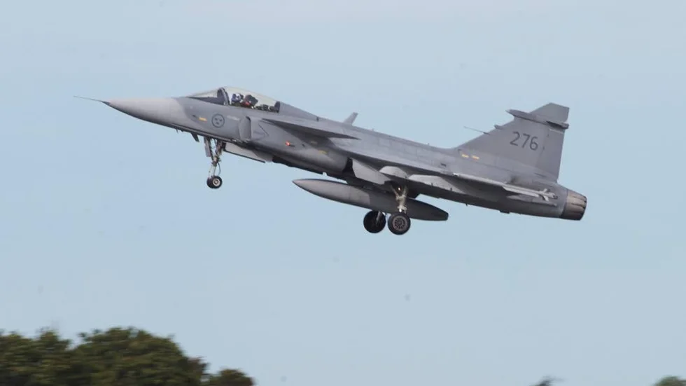 Det blir ingen julgransflygning med Jas 39 Gripen.
