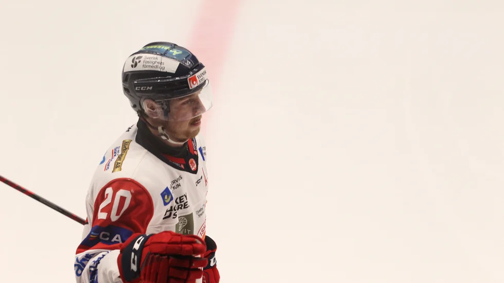 Marcus Westfält jublade efter att han tryckt in det ledningsmål som dömdes bort efter videobedömning.