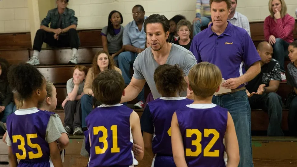 Mark Wahlberg och Will Ferrell tuppas i "Daddyäs home", en inte alltför lyckad komedi.