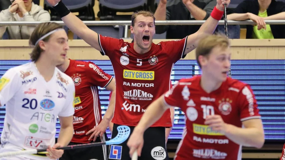 Tillbaka i Storvreta. Joel Kanebjörk tog rejält med plats i sin återkomst.