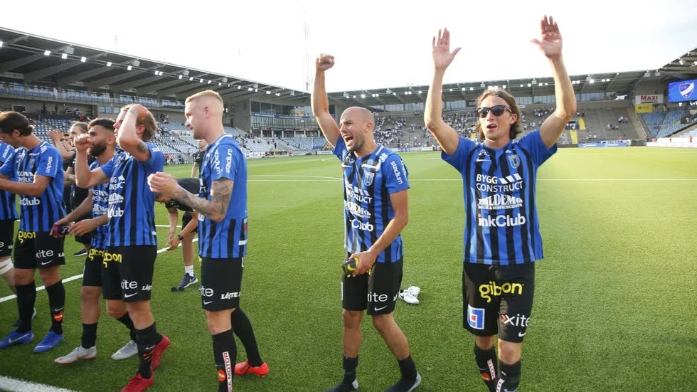 Sirius jublar efter segern mot Norrköping.