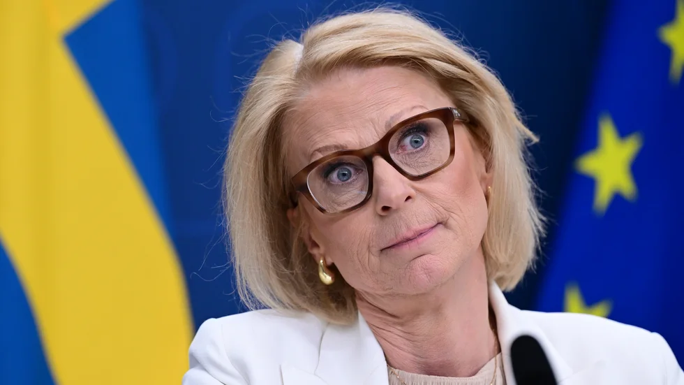 Ekonomi. Elisabeth Svantesson har det tufft på jobbet, på grund av USA:s president Donald Trump.