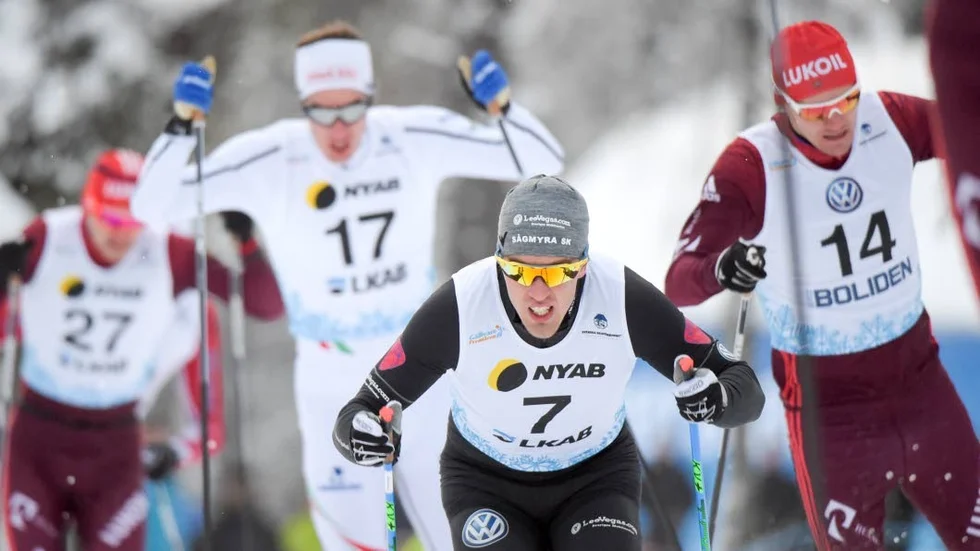 Vidare. Johan Häggström (17) är vidare till semifinal i sprinten.