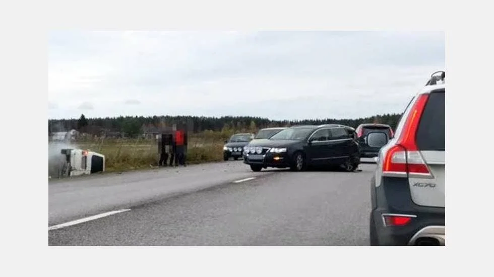 Olyckan. Det var här, mellan Norra Sunderbyn och Sävastnäs, som olyckan inträffade 29 sepember 2016.