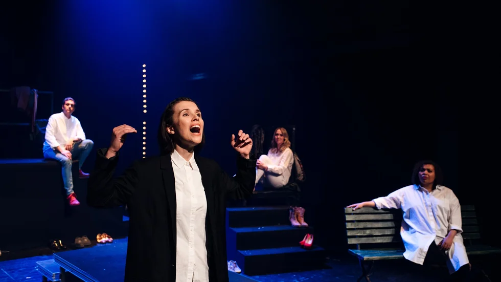 Klara Enervik tar ton i Ung scen/östs ”24 timmar – en musikalkonsert”.