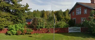 Nya ägare till fastigheten på Öjagatan 68 i Öjebyn - 1 650 000 kronor blev priset