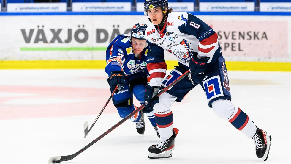 Jonathan Myhrenberg i aktion i bortamötet med Växjö. För att ta nästa steg lånas 19-åringen med största säkerhet ut till allsvenskan i vinter.