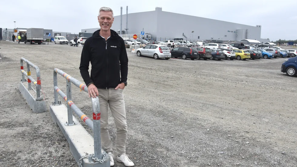 ”Då fler inser den otroliga utvecklingen i norr kommer rekryteringsbasen att öka. Fler kommer att bli intresserade av att flytta hit”, säger Magnus Ljunghäll, HR-direktör på Northvolt Ett.