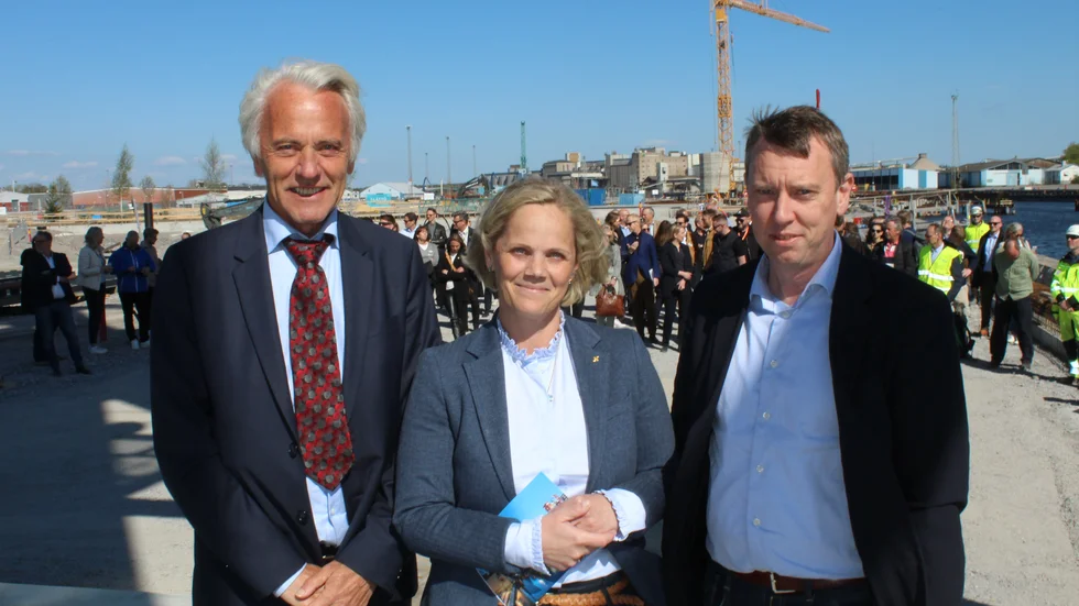Reidar Svedahl, Anna Thörn och Olle Vikmång var på plats på fredagen vid starten av bostadsbyggandet i Inre hamnen.