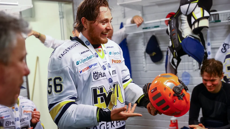 Fredrik Forsberg, segerskytt i HV 71 och numera även hedersmedlem i North Power.