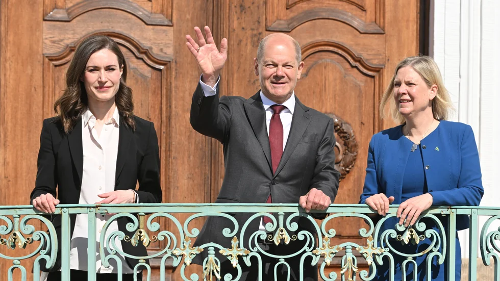 Mer övertygande i säkerhetspolitik än som tidigare finansminister. Magdalena Andersson (th) på internationell arena, här med Finlands och Tysklands regeringschefer, Sanna Marin (tv) och Olaf Scholz.