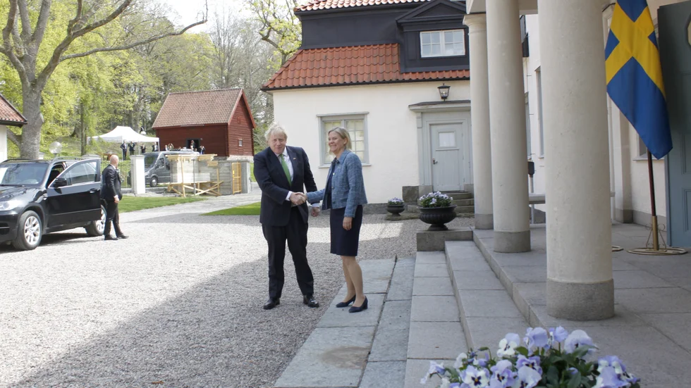 Magdalena Andersson (S) tog emot Boris Johnson när han anlände till Harpsund på onsdagen.