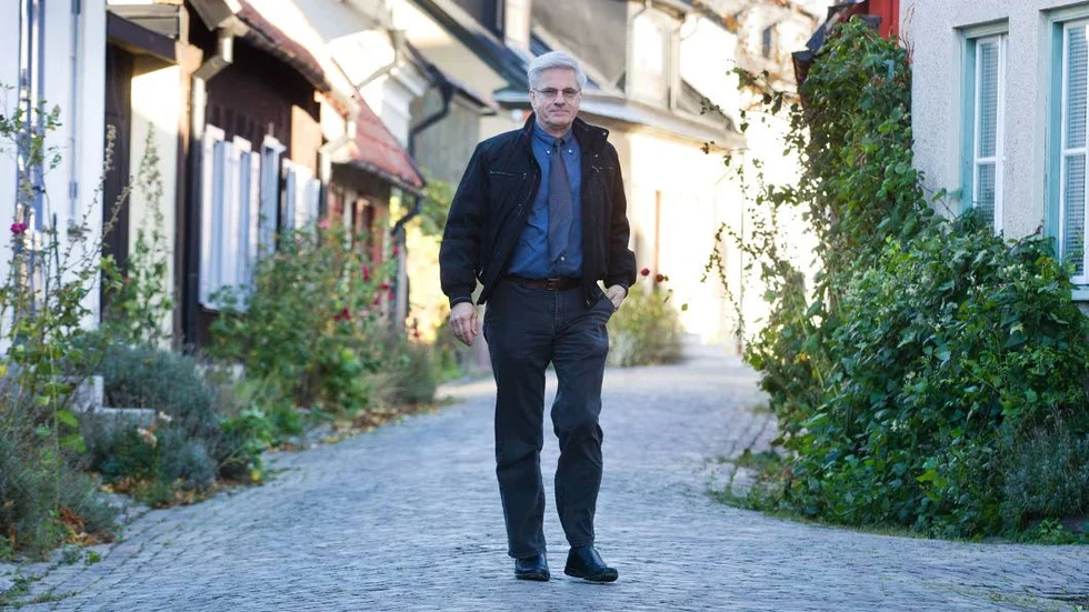 Benkt Linnander är vd för Fiberx Sweden AB som ska dra fiber i Visby innerstad.