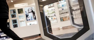 Butikspersonal konfronterade knivbeväpnad man • Åtalas för flera brott