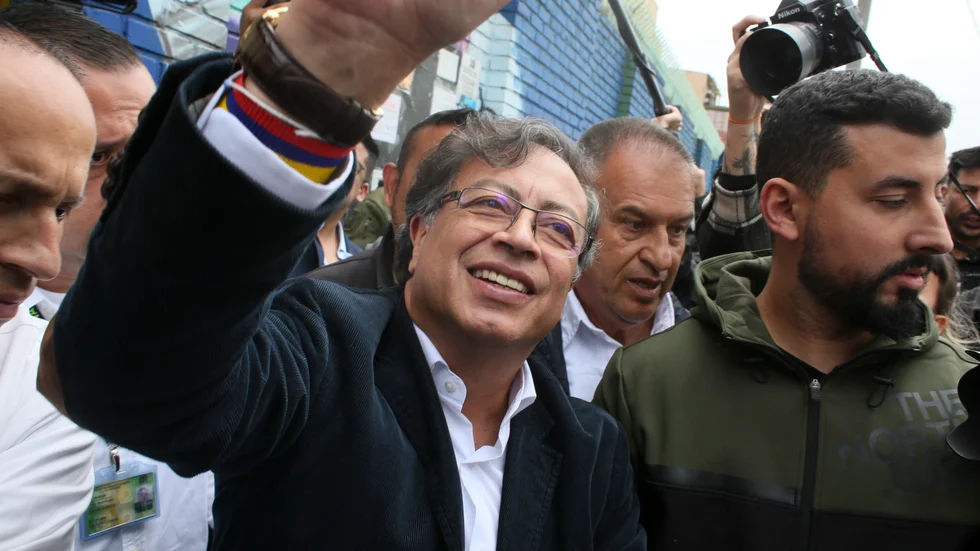 Gustavo Petro kan bli landets förste vänsterpresident.