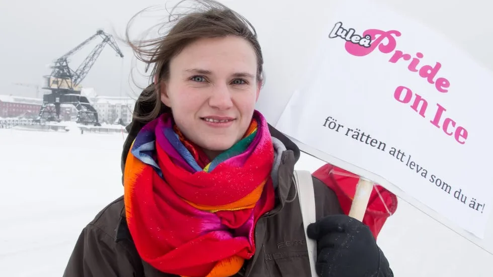 Pridetåg. På isvägen utanför Södra hamn i Luleå kommer pridetåget att genomföras, säger Helena Carlsson, ordförande i RFSL Luleå och norra Norrbottens län.