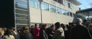 Kritik mot insats under skolhotet
