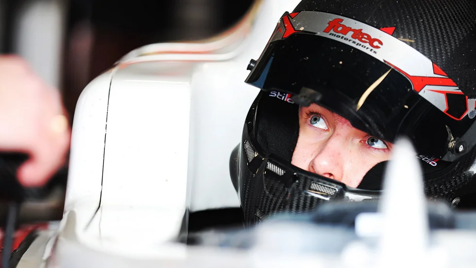 Joel Granfors har laddat hårt inför debuten i det klassiska brittiska formelbilsmästerskapet som numera heter GB3.