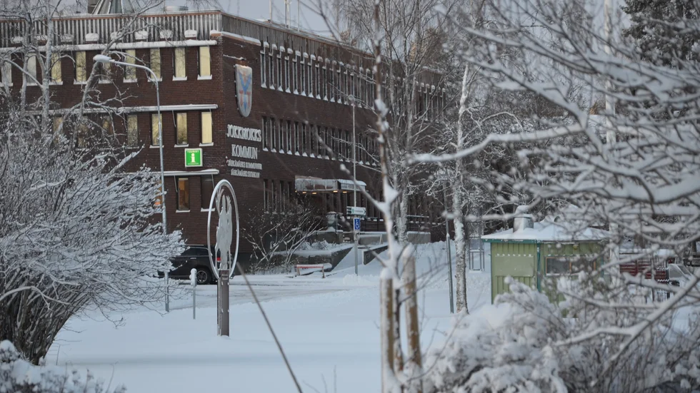 Jokkmokks kommun vaktar inga hus.