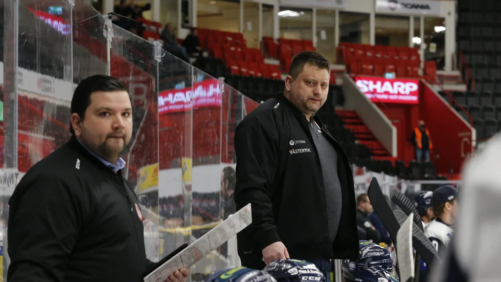 Pontus Nyberg och Mattias Karlin är på torsdagskvällen tillbaka i Scaniarinken för att försöka kvittera matchserien mot Södertälje.