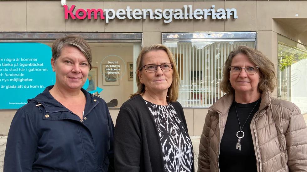 Catherine Löfhaugen, Carola Karlsson och Marica Anderbrink-Toll på Kompetensgallerian. 