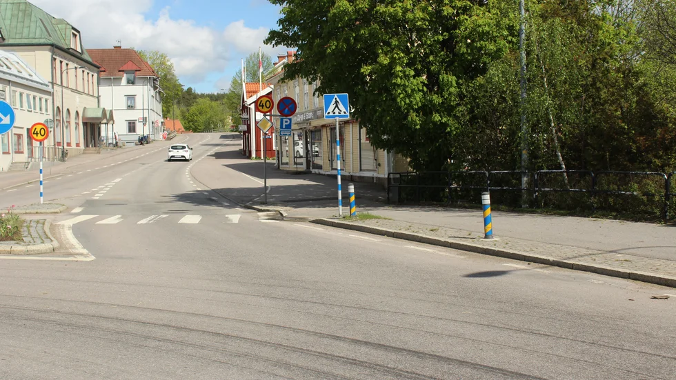 Kinda kommun ville införa 30 som högsta hastighet på en sträcka längs Storgatan i Kisa. Men länsstyrelsen säger nej.