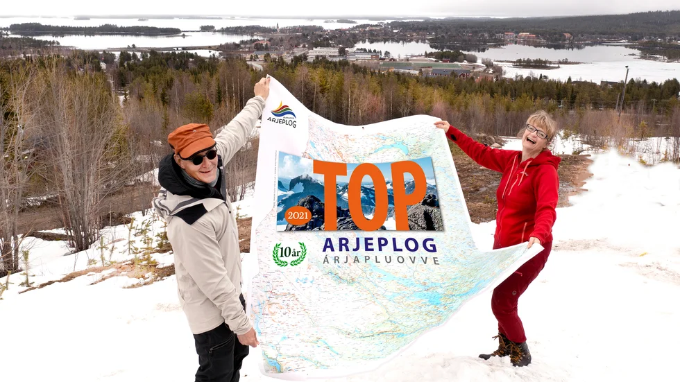 André Karlberg och Maria Söderberg har varit med sedan start. Toppjakten har fått hundratals medborgare i den stora kommunen att upptäcka platser i sitt närområde. 