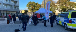 Ungdomsjour och polis trivselvandrade i Uppsala