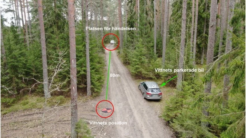 Bild ur polisens förundersökning från skogsvägen där händelsen inträffade i december i fjol. 