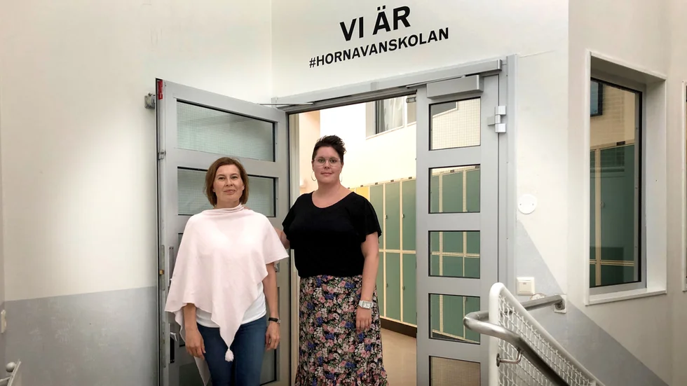 Rektor Nina Lango och SYV:en Linda Lundström känner att positiva vindar blåser runt Hornavanskolan.