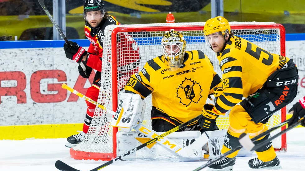 Arvid Lundberg var besviken över sin miss i tredje perioden. Det blev oerhört ödesdigert och ledde till att AIK förlorade mot Luleå.
